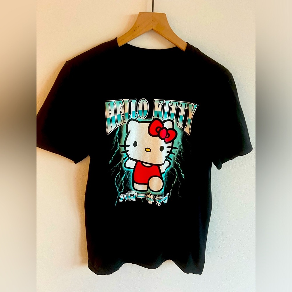 Hello Kitty Sanrio Unisex Adults Lightning Print Crewneck Black T-Shirt Medium